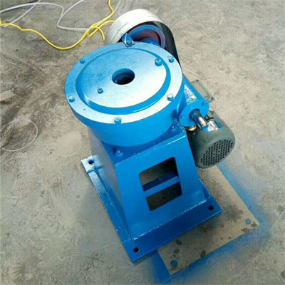 <b>手電兩用螺桿啟閉機(jī)</b>