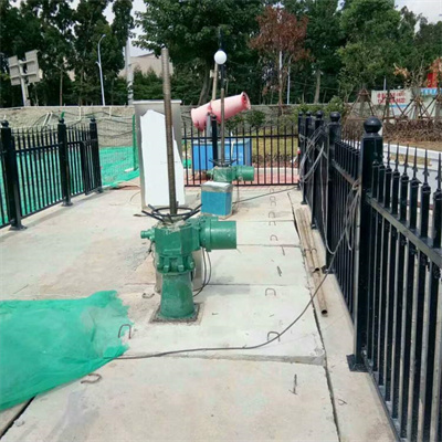 <b>電裝式螺桿啟閉機</b>